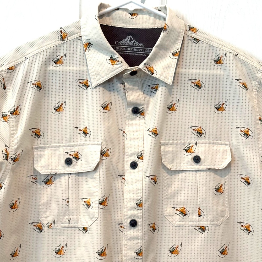 Croft & Barrow Quick-Dry Fishing Shirt Mens Large Beige Fly Fishing Print Vented